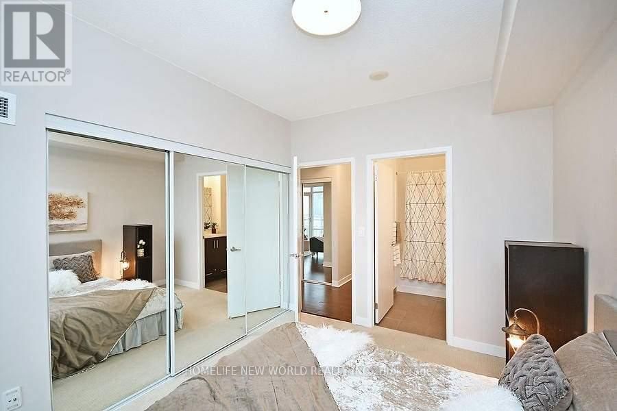 1205 - 365 PRINCE OF WALES DRIVE Image 16