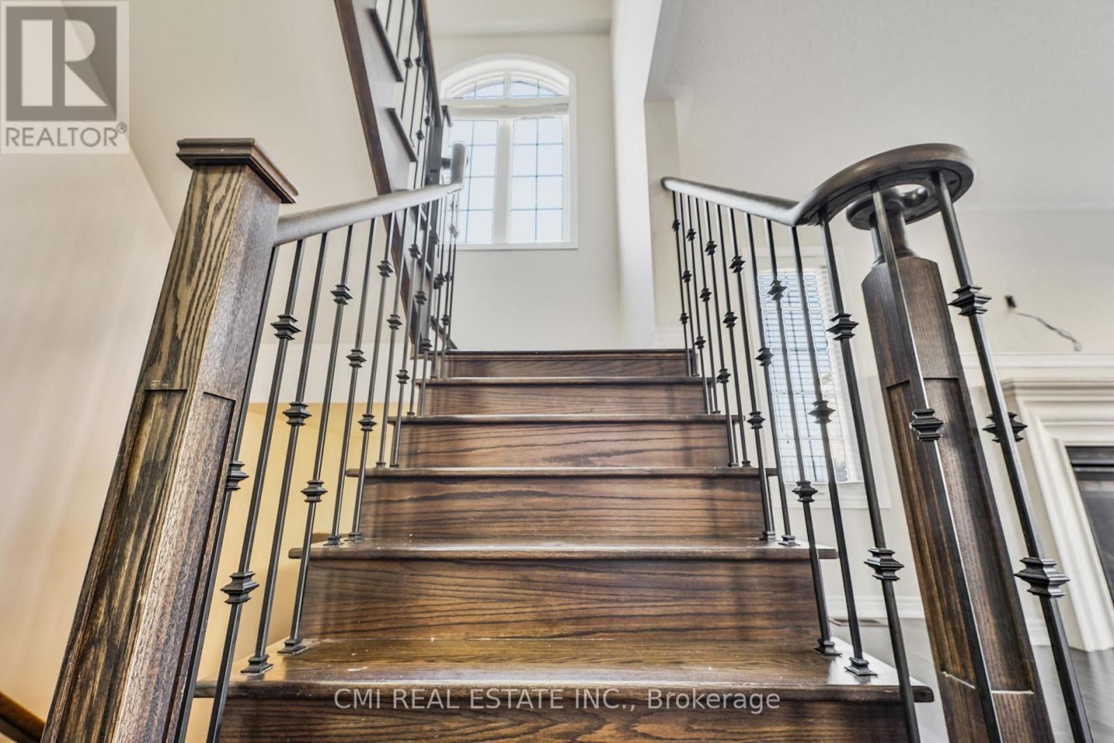 40 SPOKANNE STREET NORTH Image 16