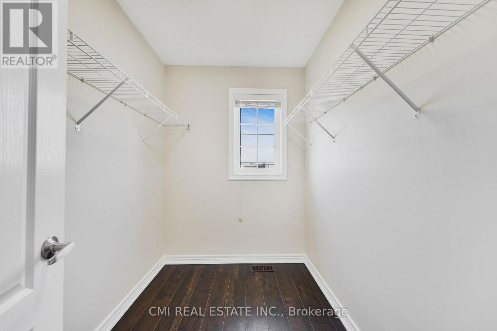 40 SPOKANNE STREET NORTH Image 25