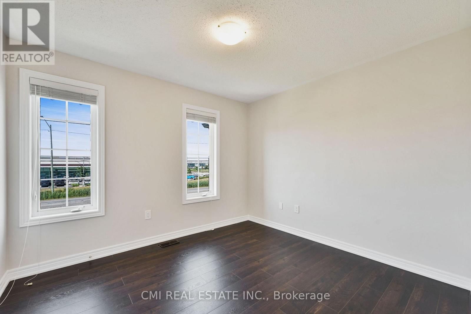 40 SPOKANNE STREET NORTH Image 34