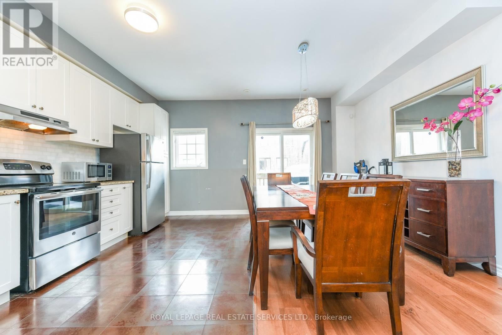 4 - 1131 HAIG BOULEVARD Image 13