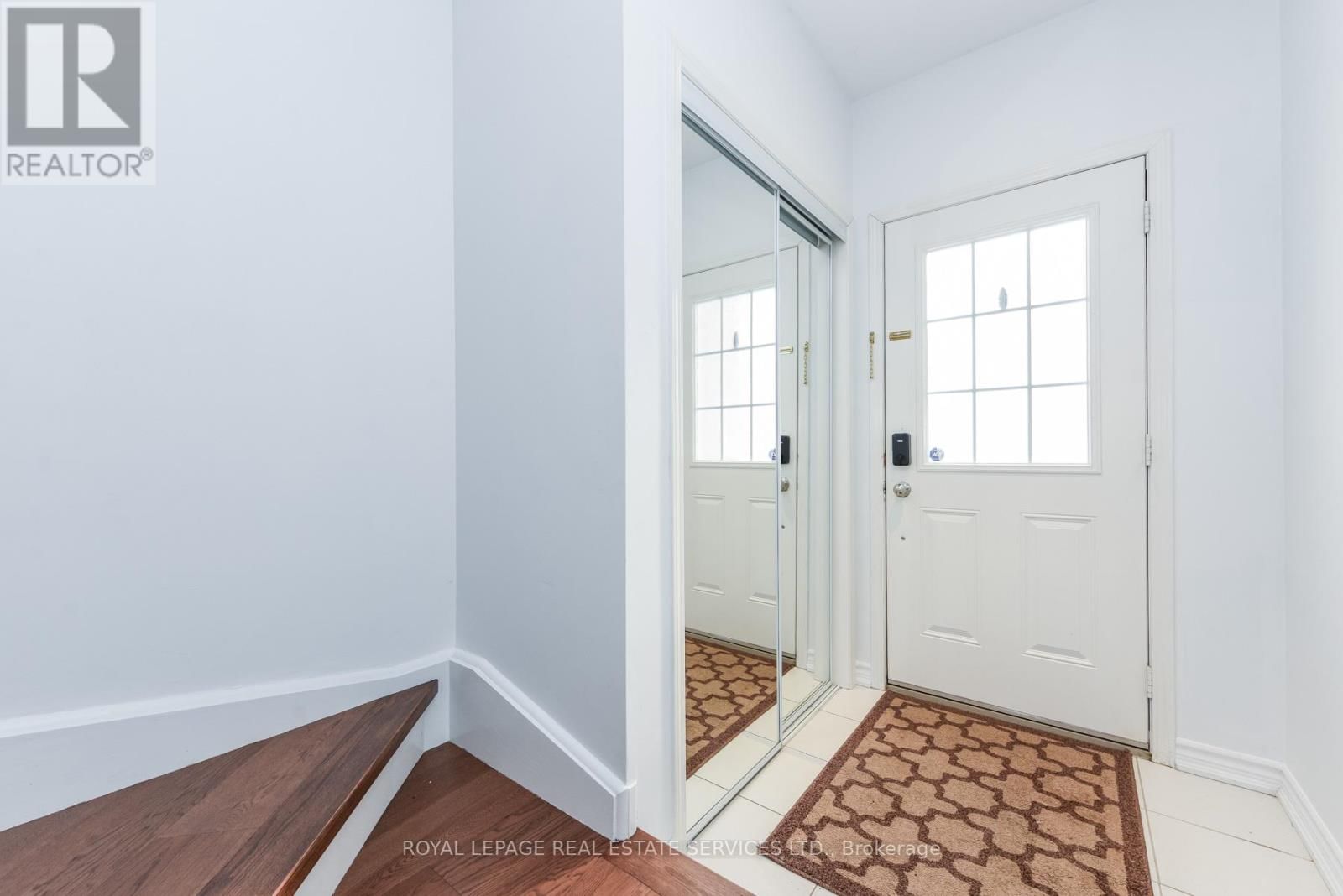 4 - 1131 HAIG BOULEVARD Image 3