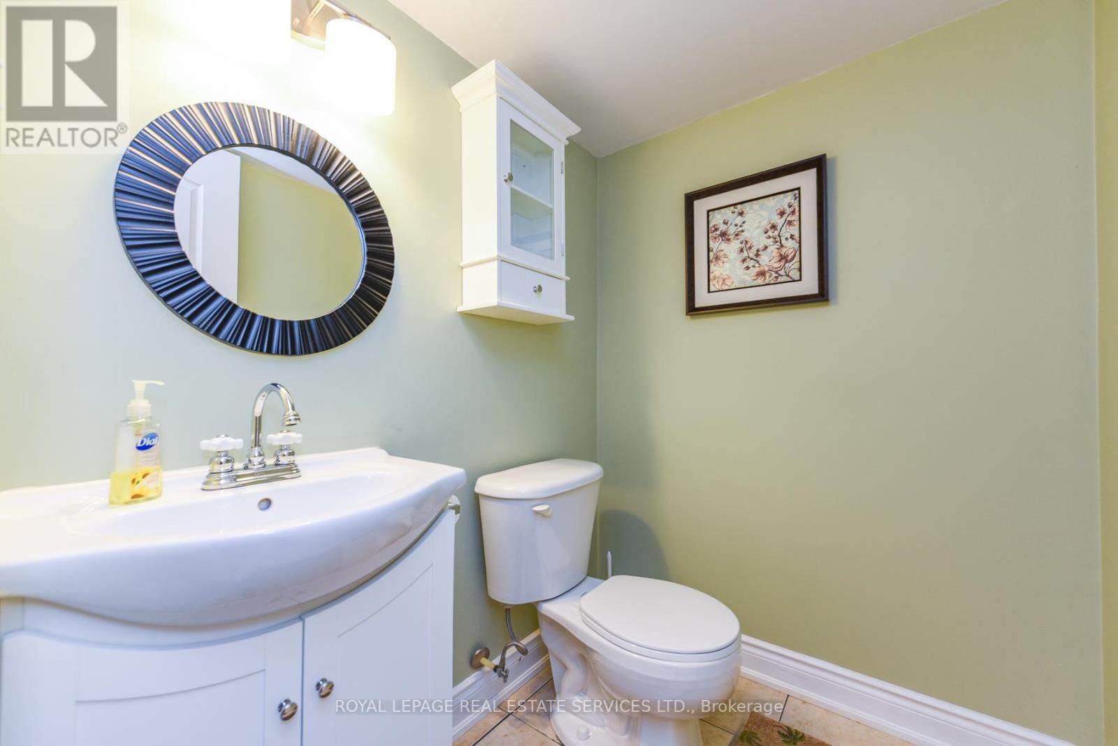 4 - 1131 HAIG BOULEVARD Image 34