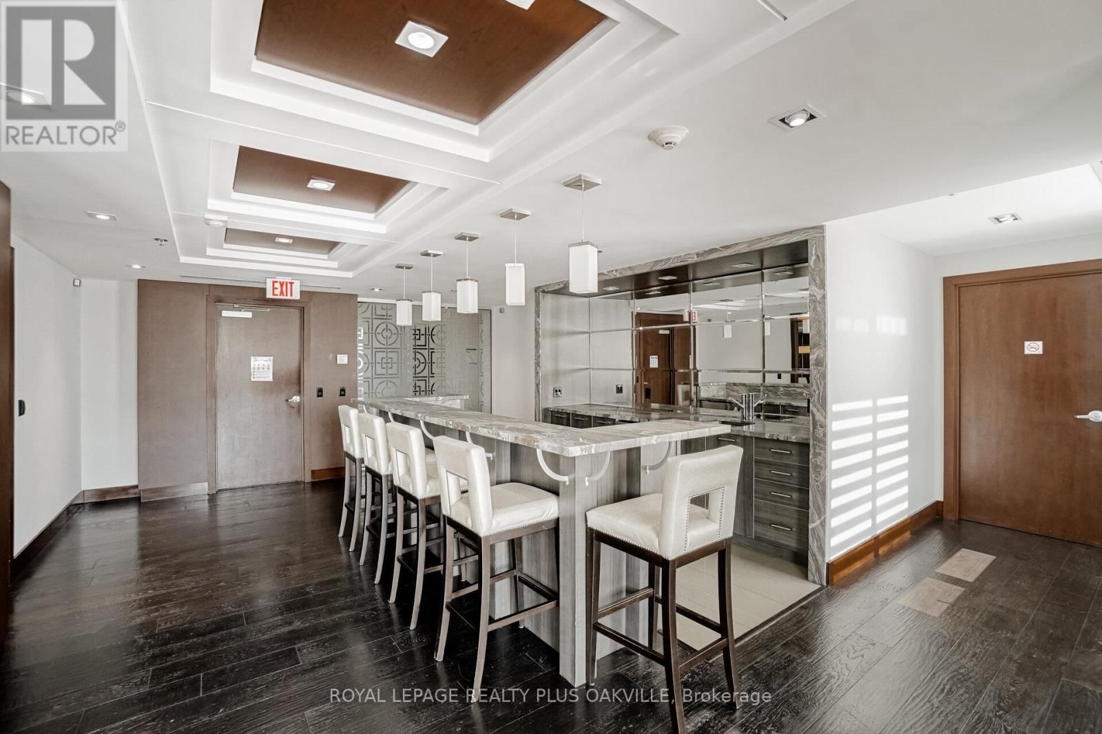 607 - 2470 PRINCE MICHAEL DRIVE Image 40