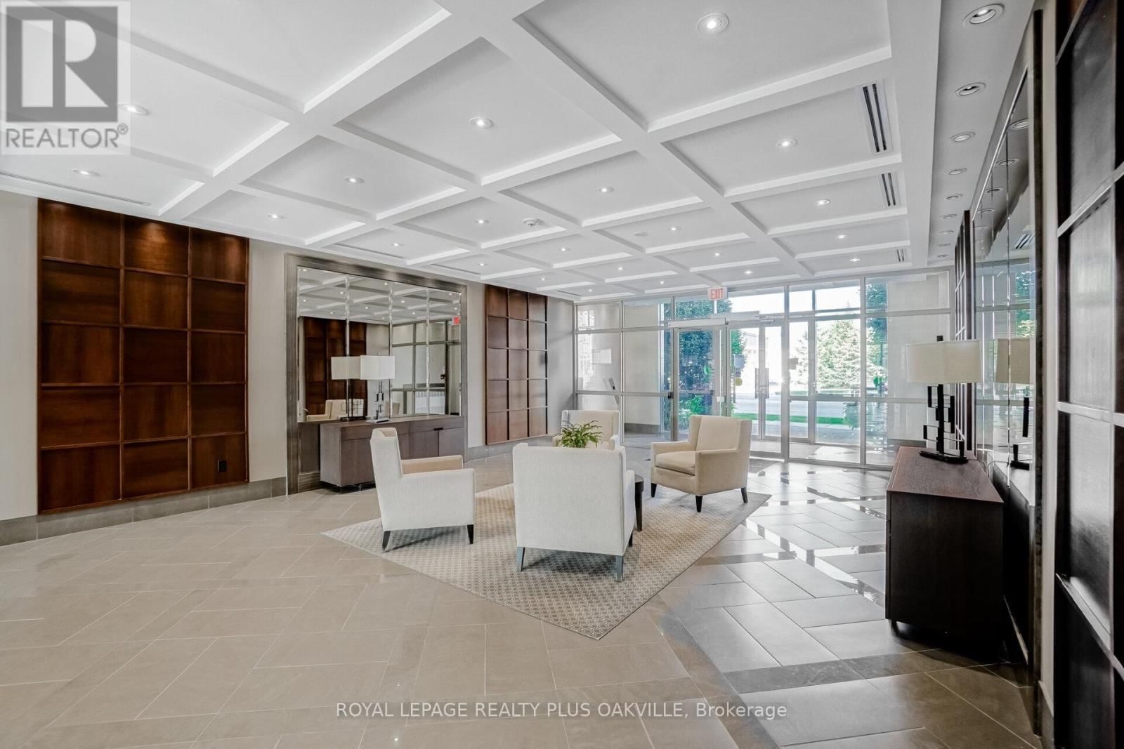 607 - 2470 PRINCE MICHAEL DRIVE Image 5