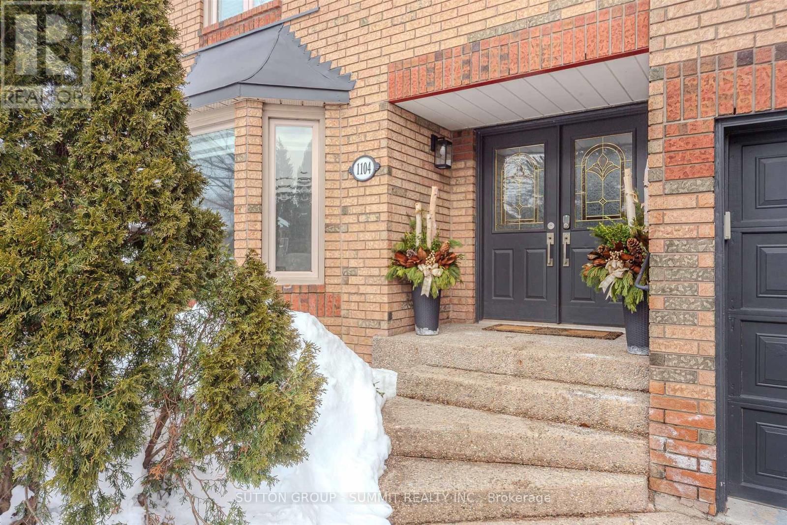 1104 AMBERCROFT LANE Image 2