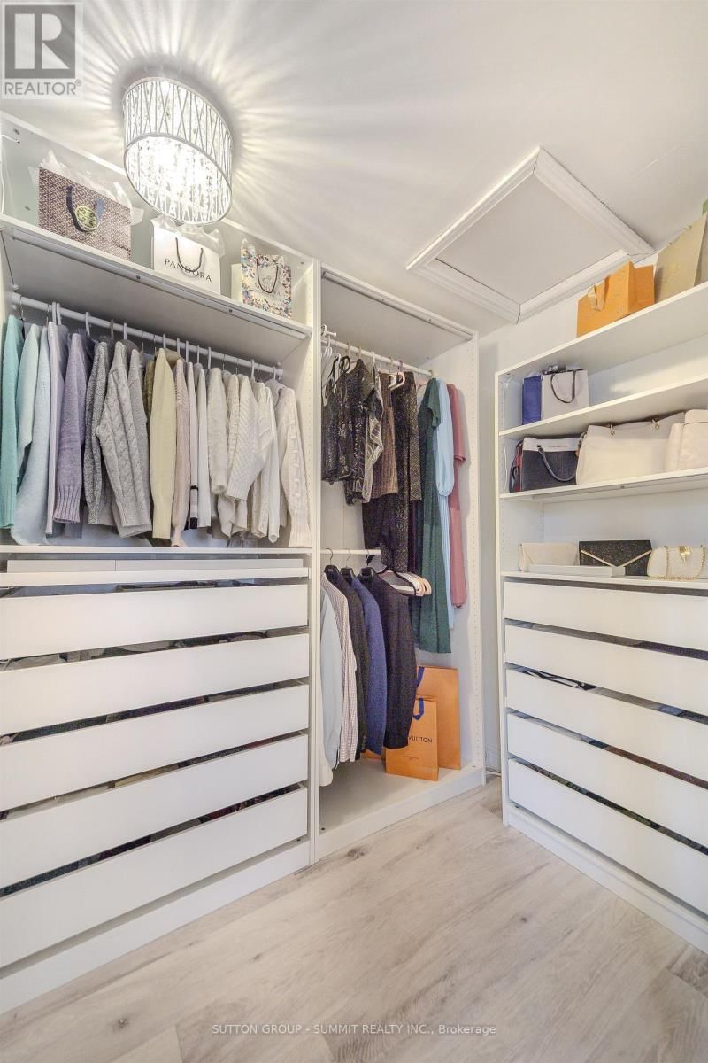 1104 AMBERCROFT LANE Image 29