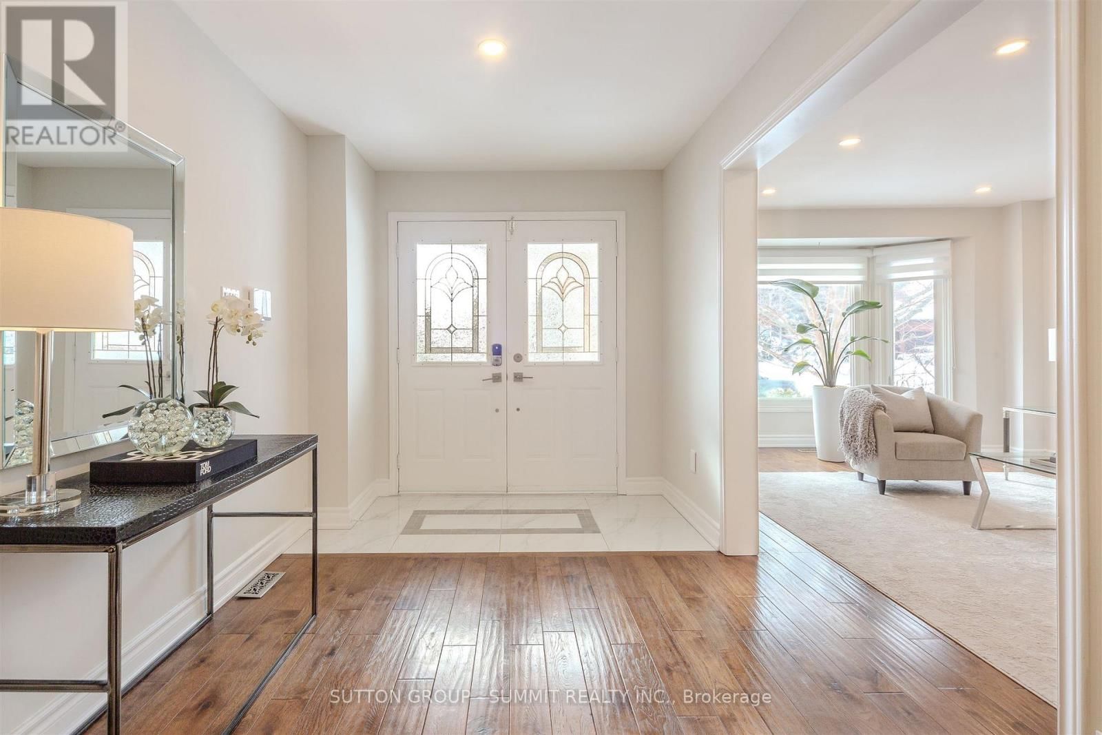 1104 AMBERCROFT LANE Image 3