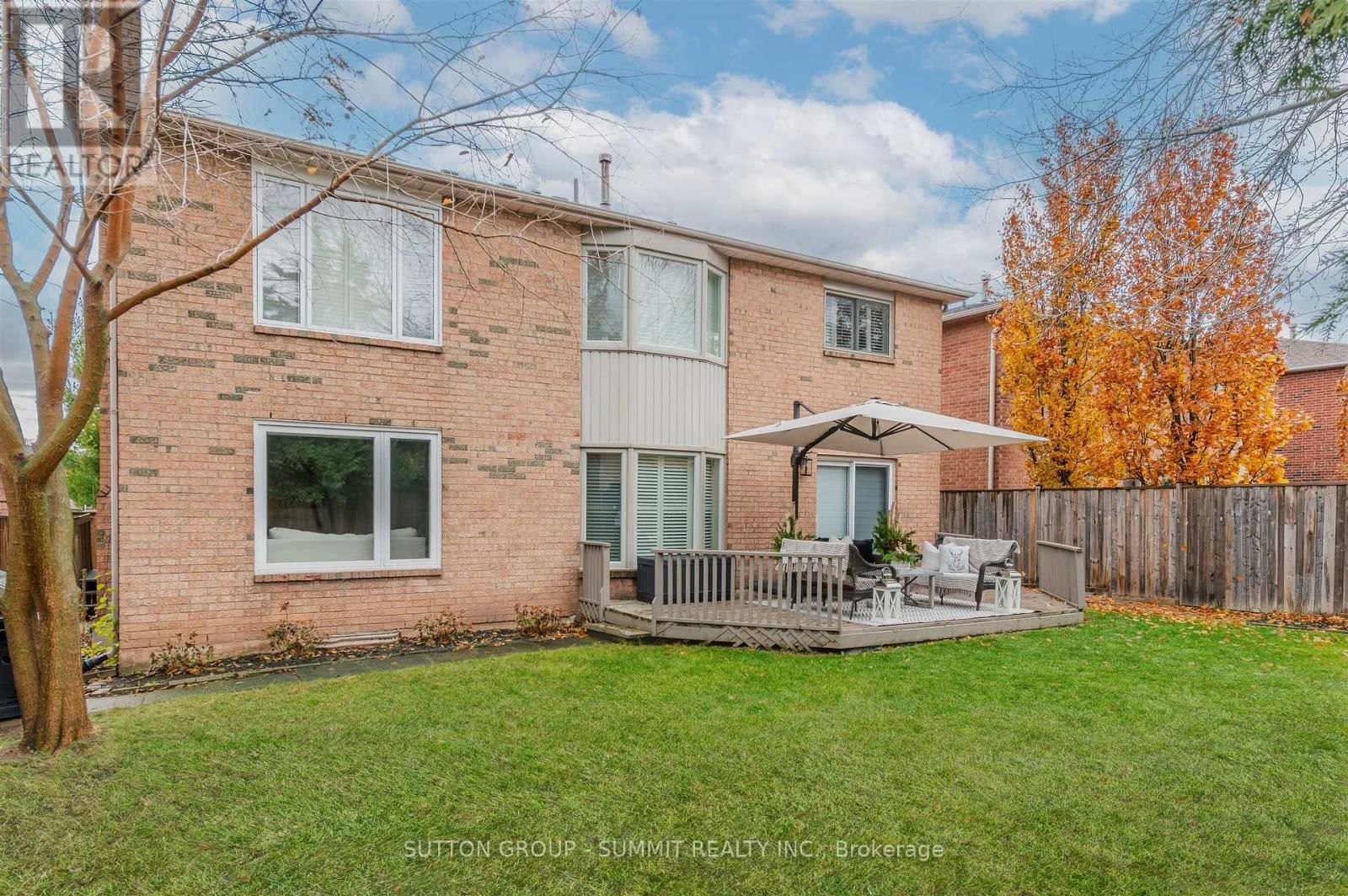 1104 AMBERCROFT LANE Image 44