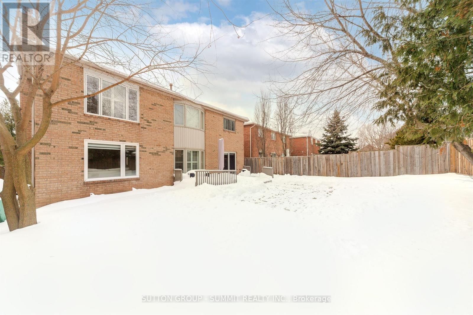 1104 AMBERCROFT LANE Image 48