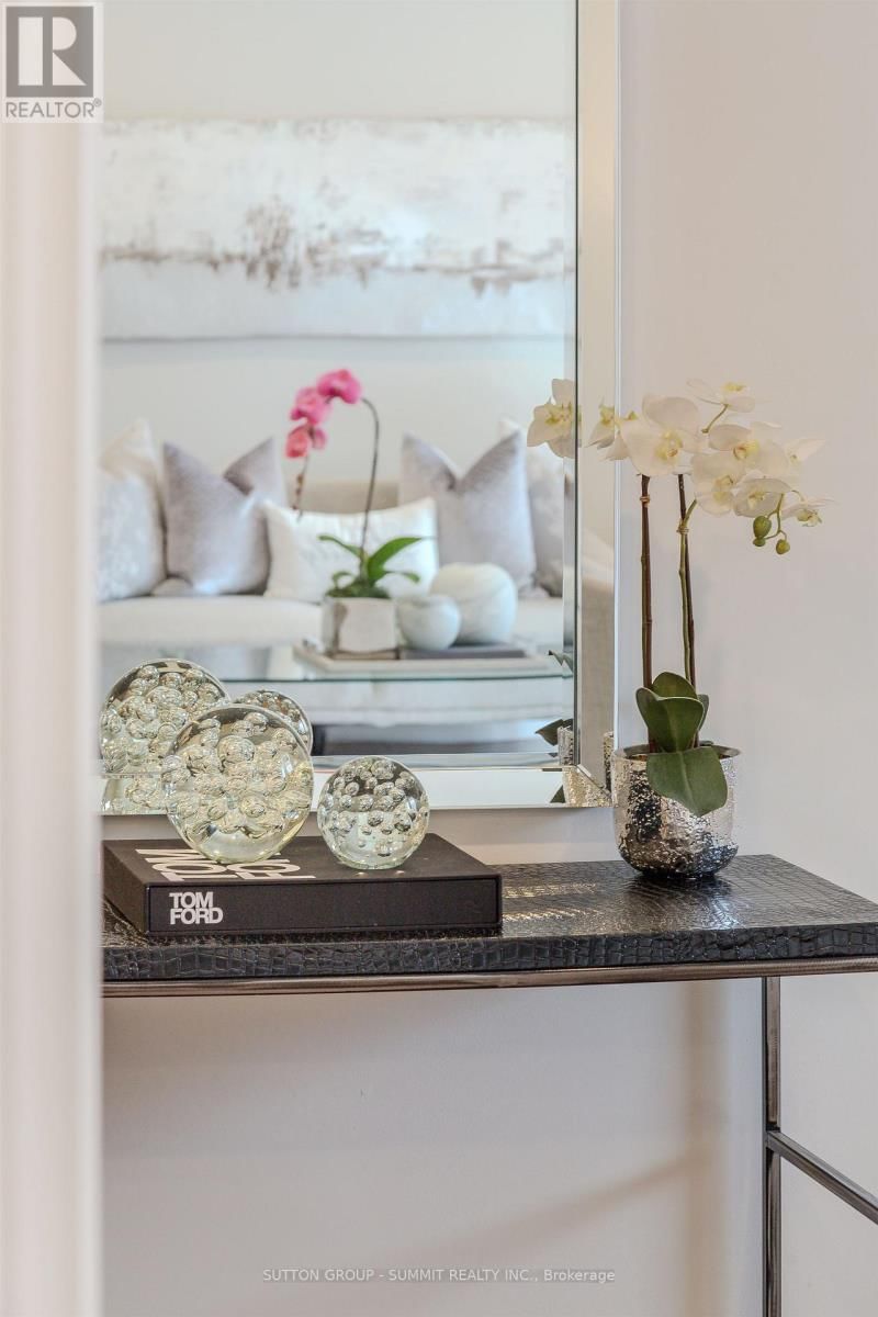 1104 AMBERCROFT LANE Image 5