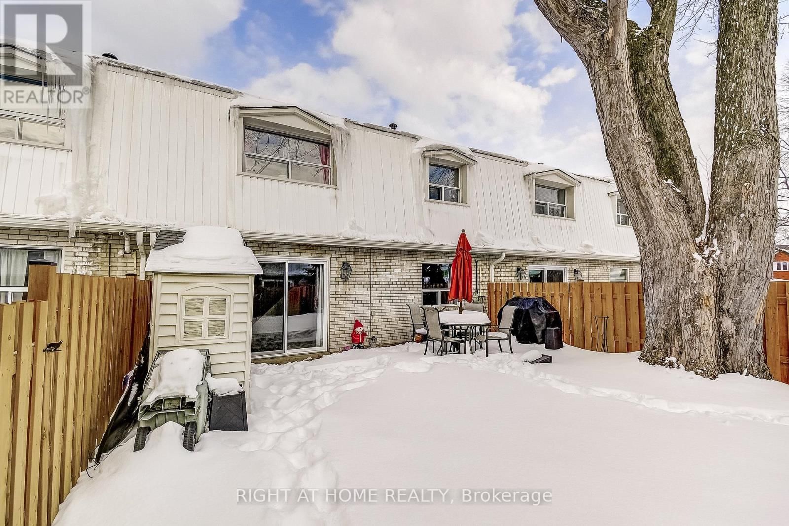 6 - 475 CLARIDGE ROAD Image 45