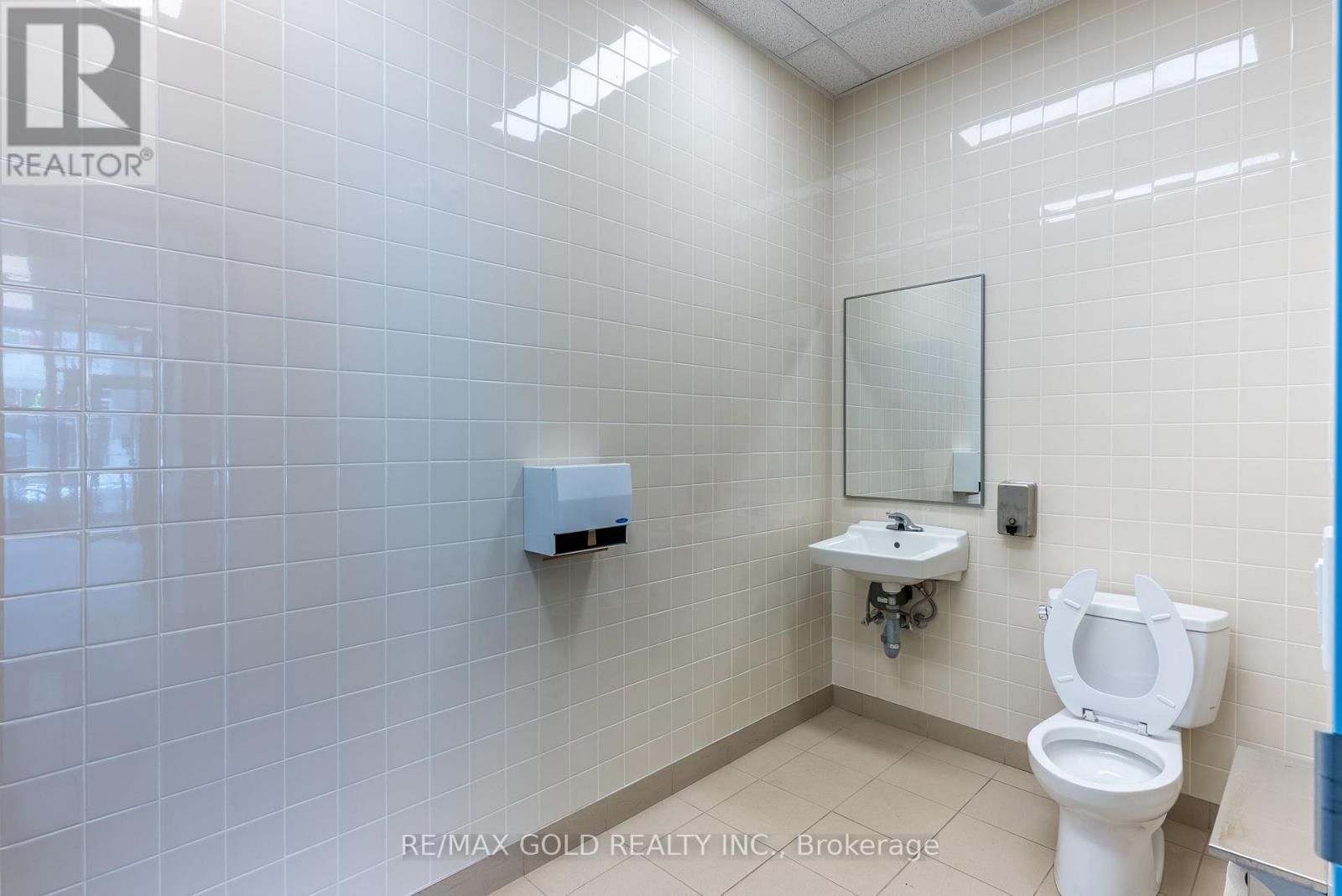 8,9 & 10 - 3960 EGLINTON AVENUE WEST Image 13