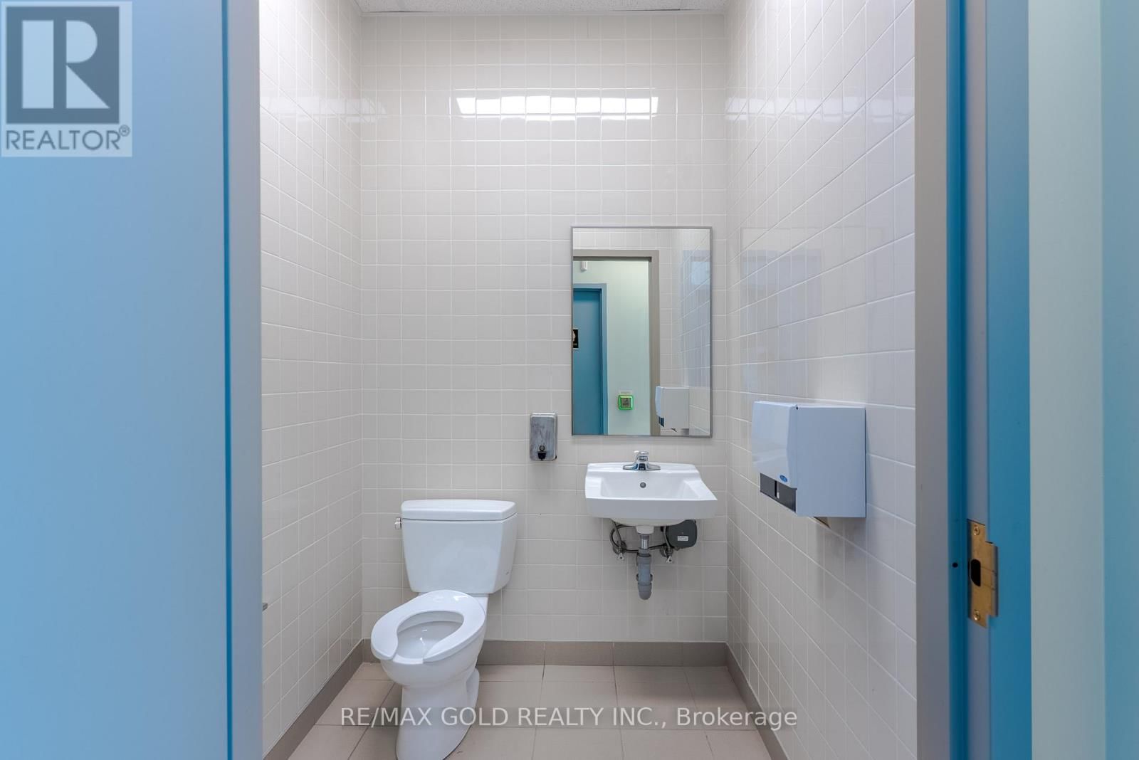 8,9 & 10 - 3960 EGLINTON AVENUE WEST Image 14