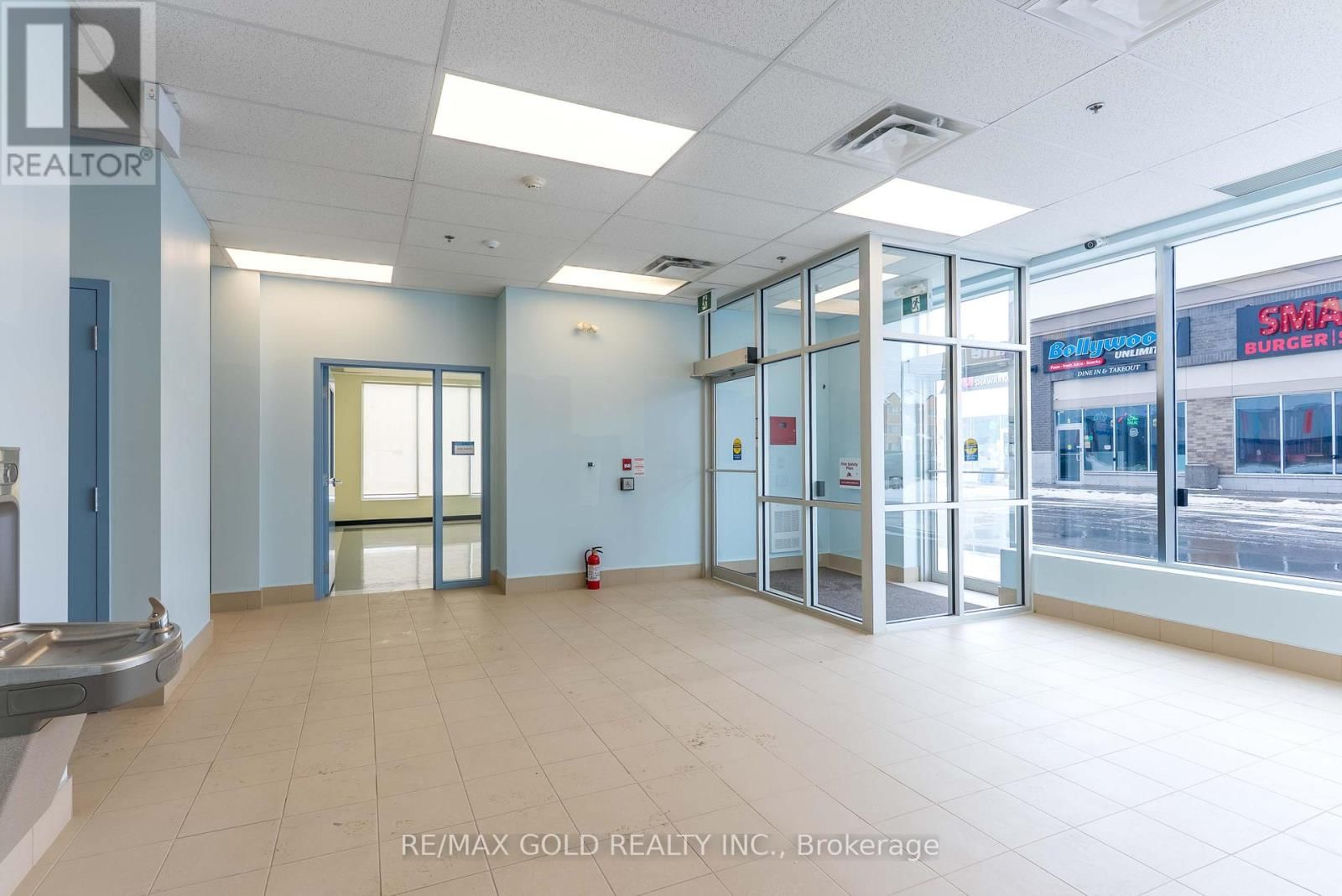 8,9 & 10 - 3960 EGLINTON AVENUE WEST Image 5