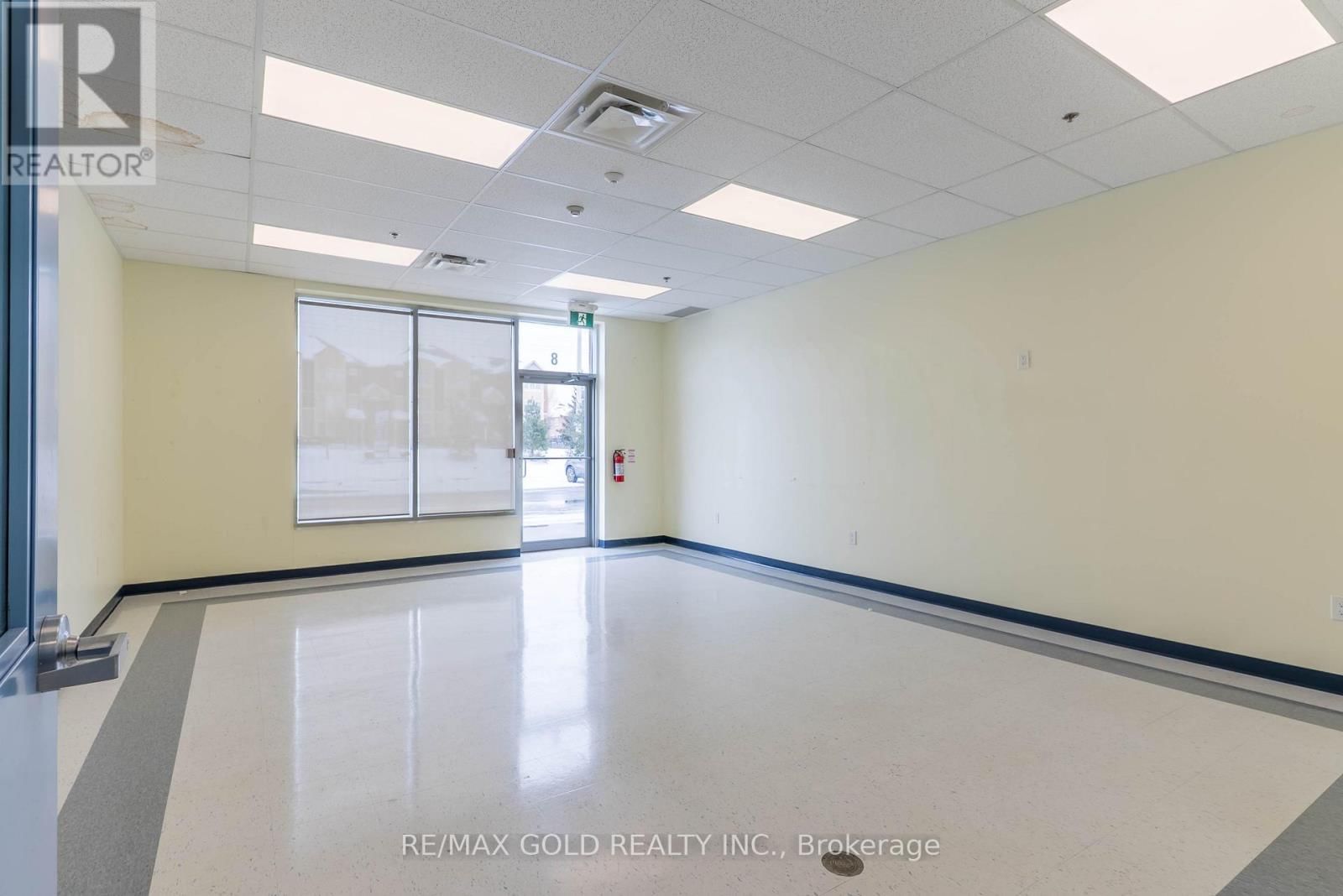 8,9 & 10 - 3960 EGLINTON AVENUE WEST Image 9