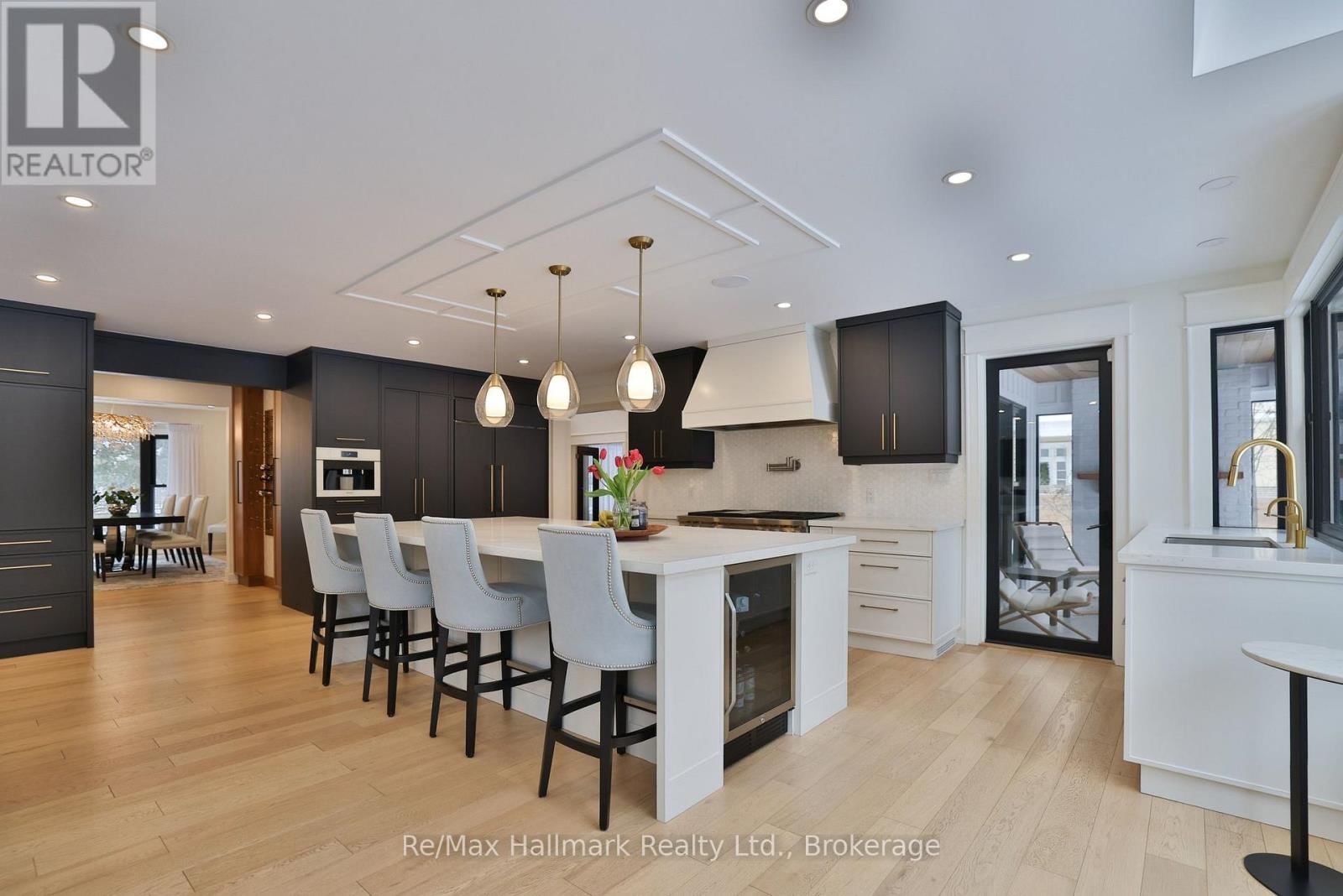 200 CHARTWELL ROAD Image 13