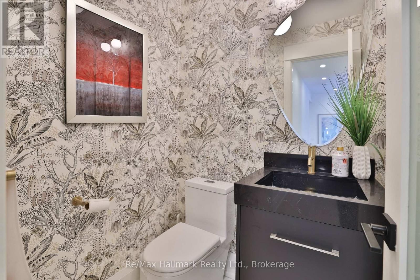 200 CHARTWELL ROAD Image 20