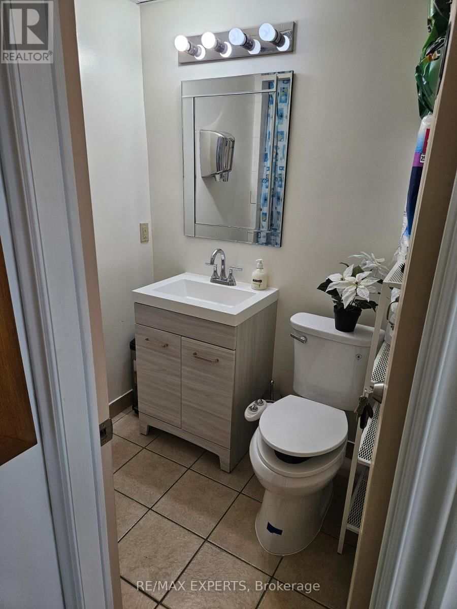 2 - 1270 FINCH AVENUE WEST Image 5