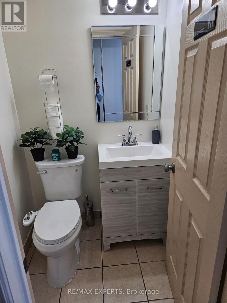 2 - 1270 FINCH AVENUE WEST Image 6