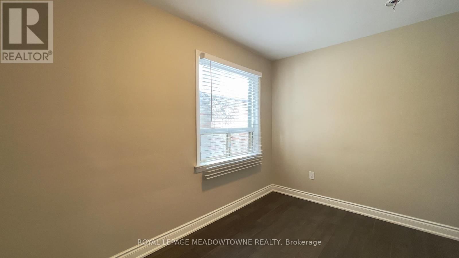 Main - 4 KEATS AVENUE Image 22