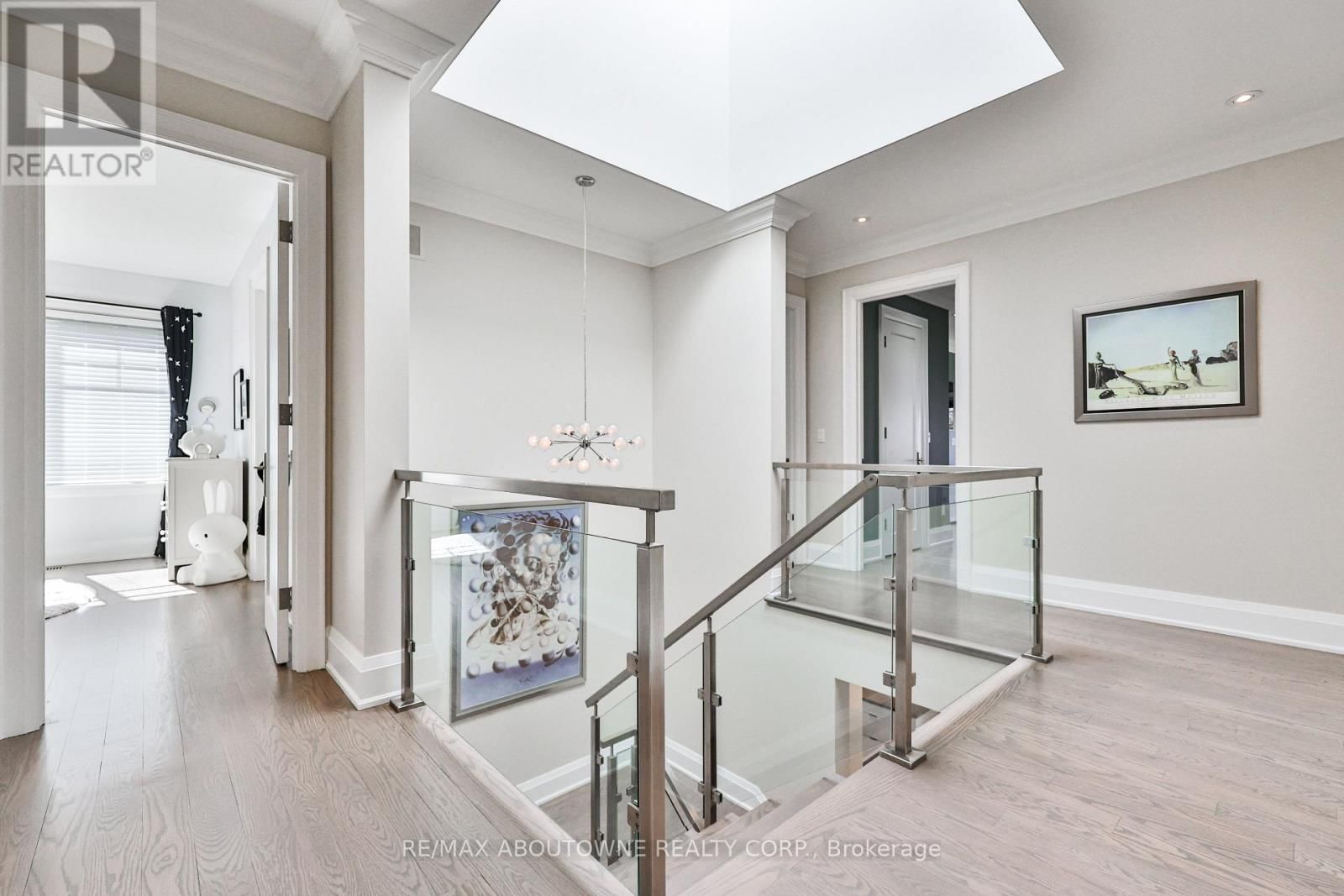 283 JENNINGS CRESCENT Image 15