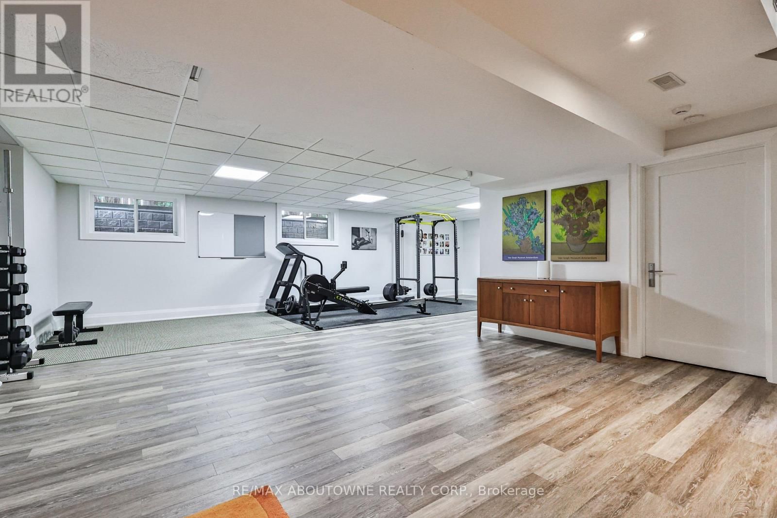 283 JENNINGS CRESCENT Image 26