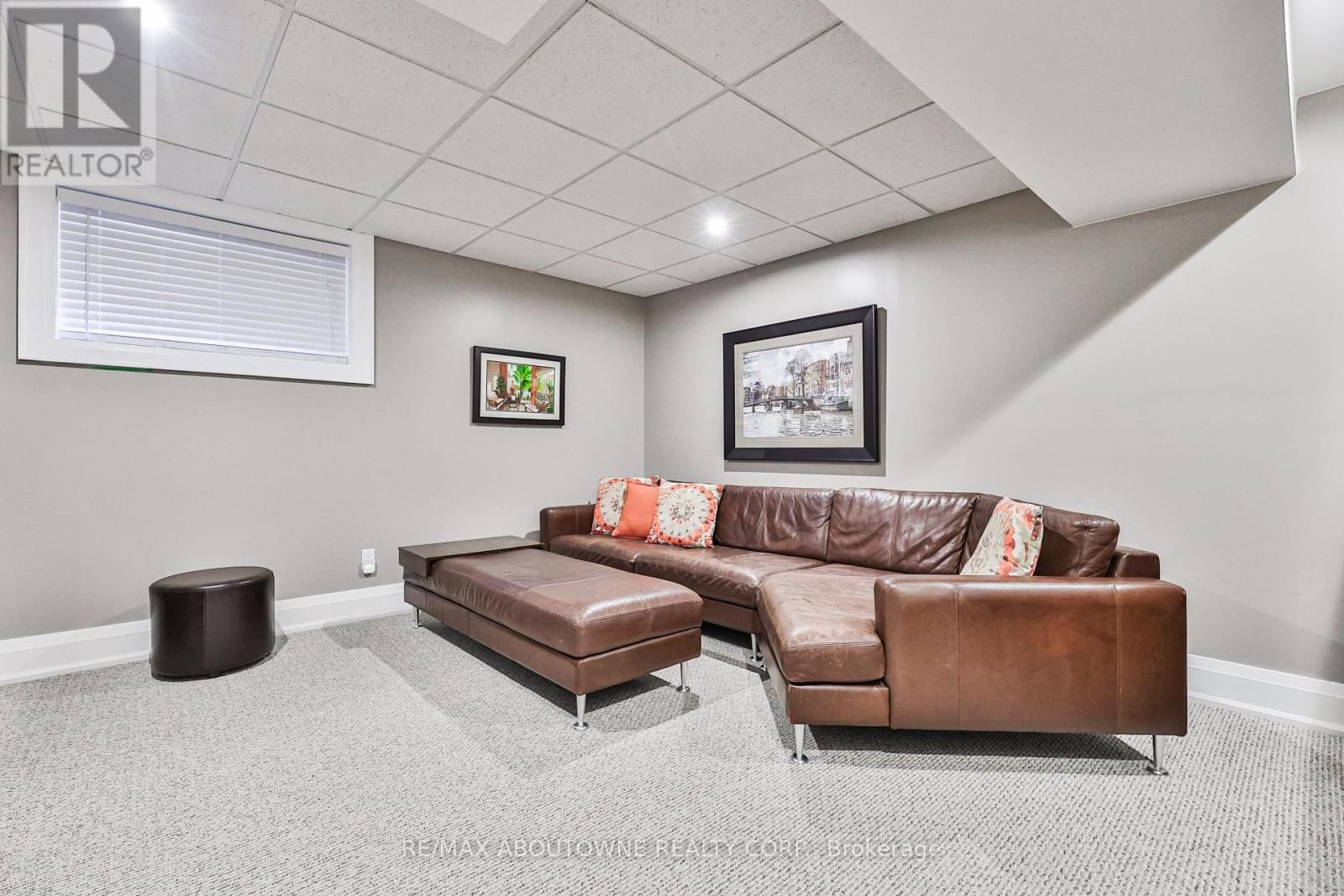 283 JENNINGS CRESCENT Image 28