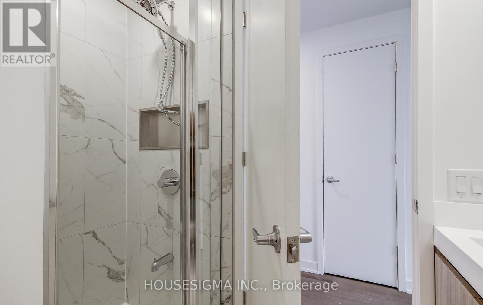 1003 - 10 ALL NATIONS DRIVE Image 11