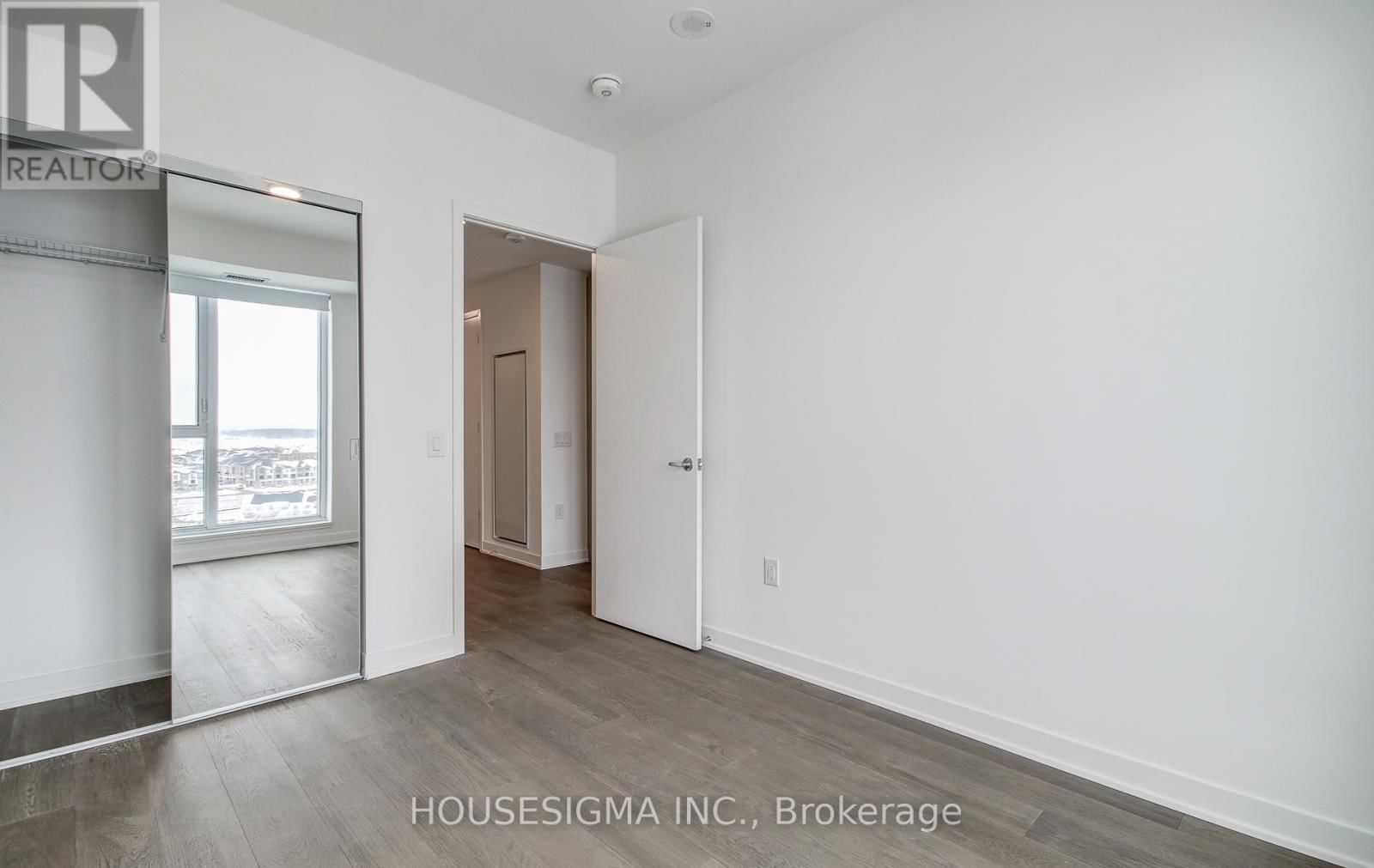 1003 - 10 ALL NATIONS DRIVE Image 18