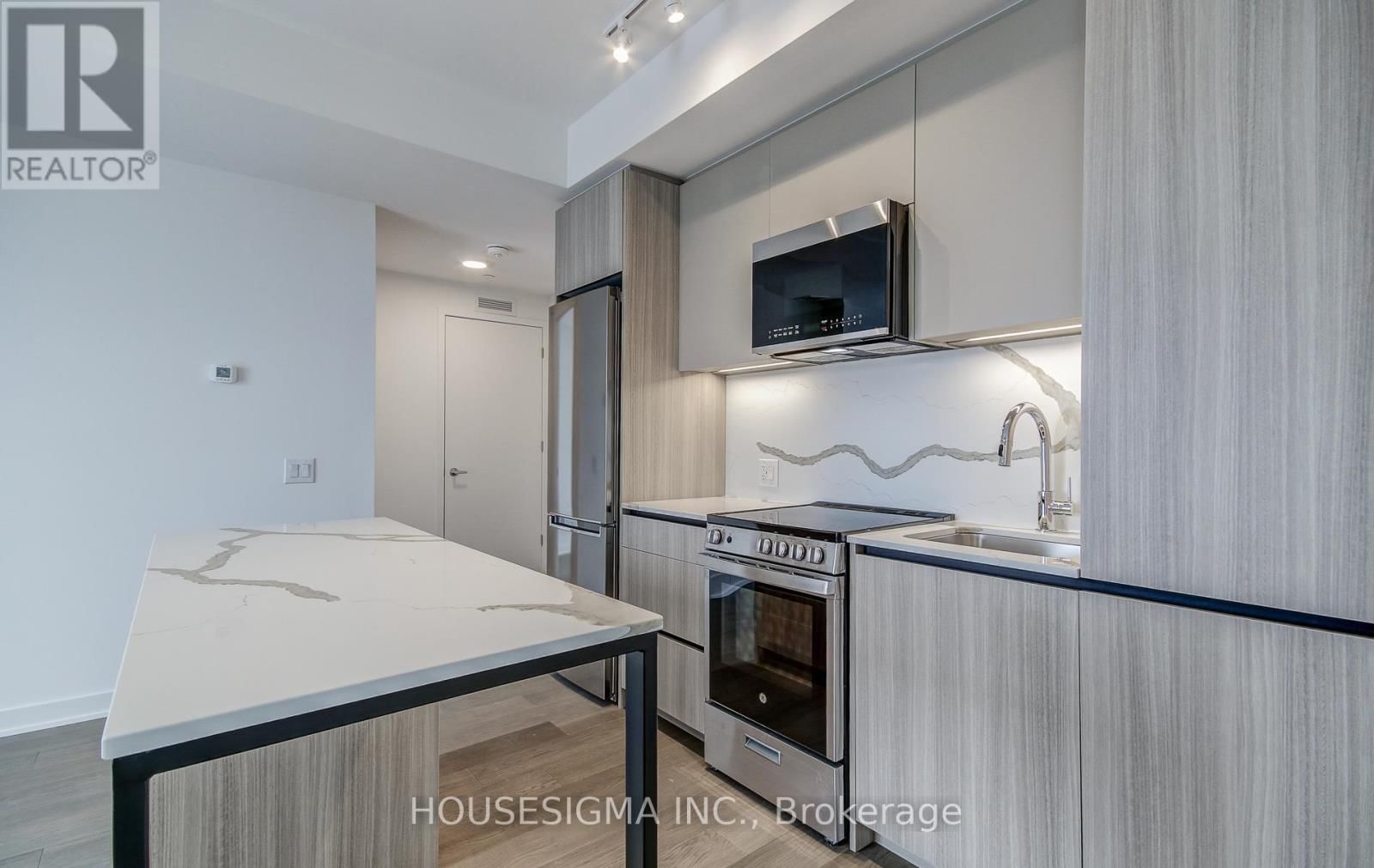 1003 - 10 ALL NATIONS DRIVE Image 34