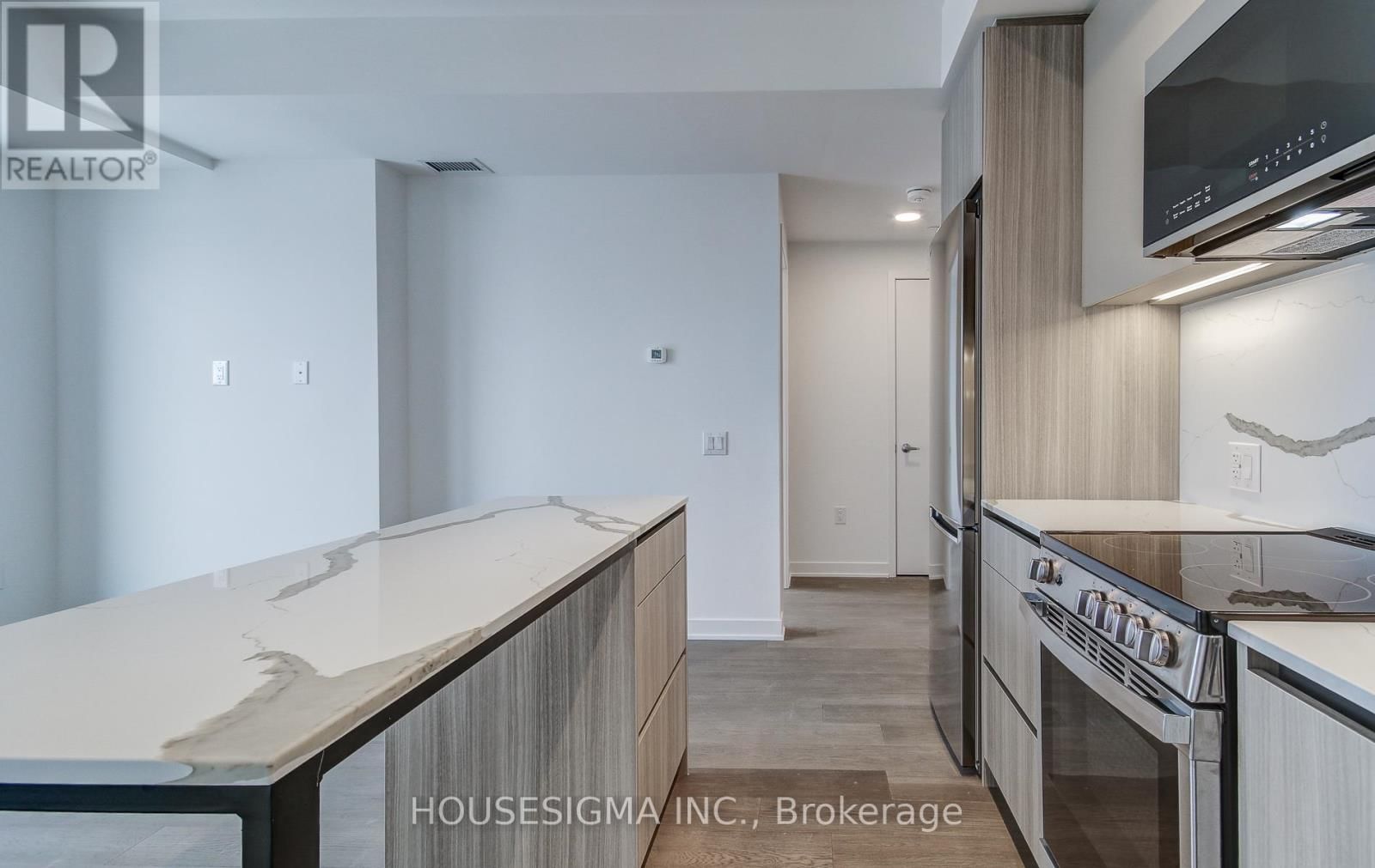 1003 - 10 ALL NATIONS DRIVE Image 36