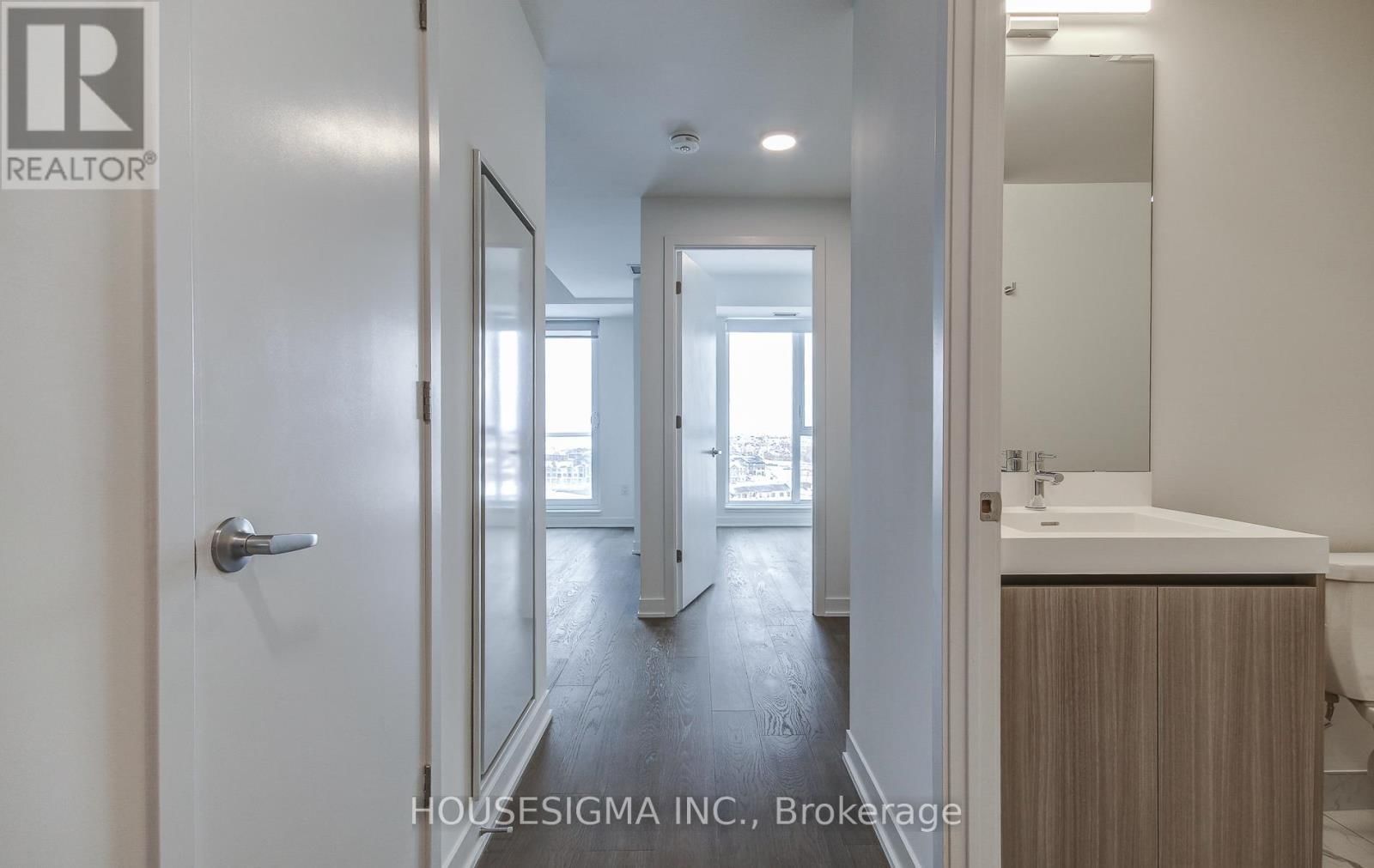 1003 - 10 ALL NATIONS DRIVE Image 9