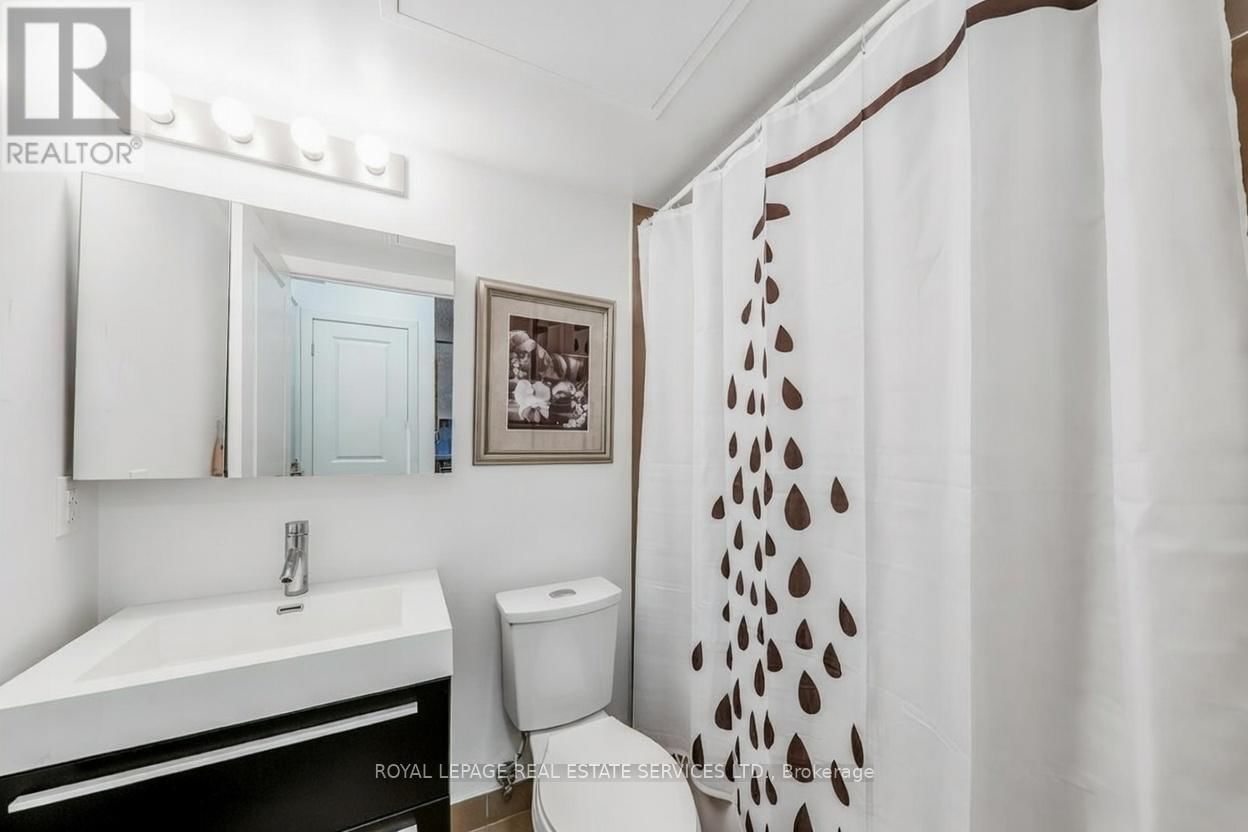 414 - 8 FIELDWAY ROAD Image 6