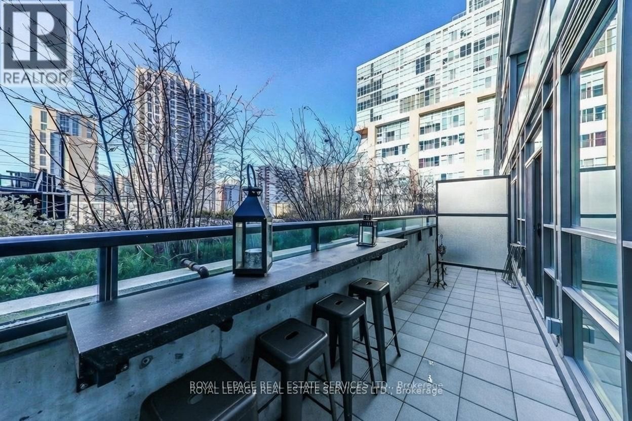 414 - 8 FIELDWAY ROAD Image 9