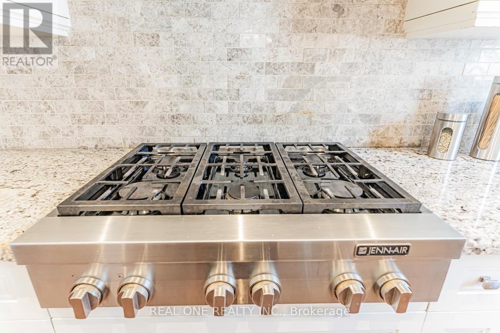 2095 SPRINGFIELD ROAD Image 41