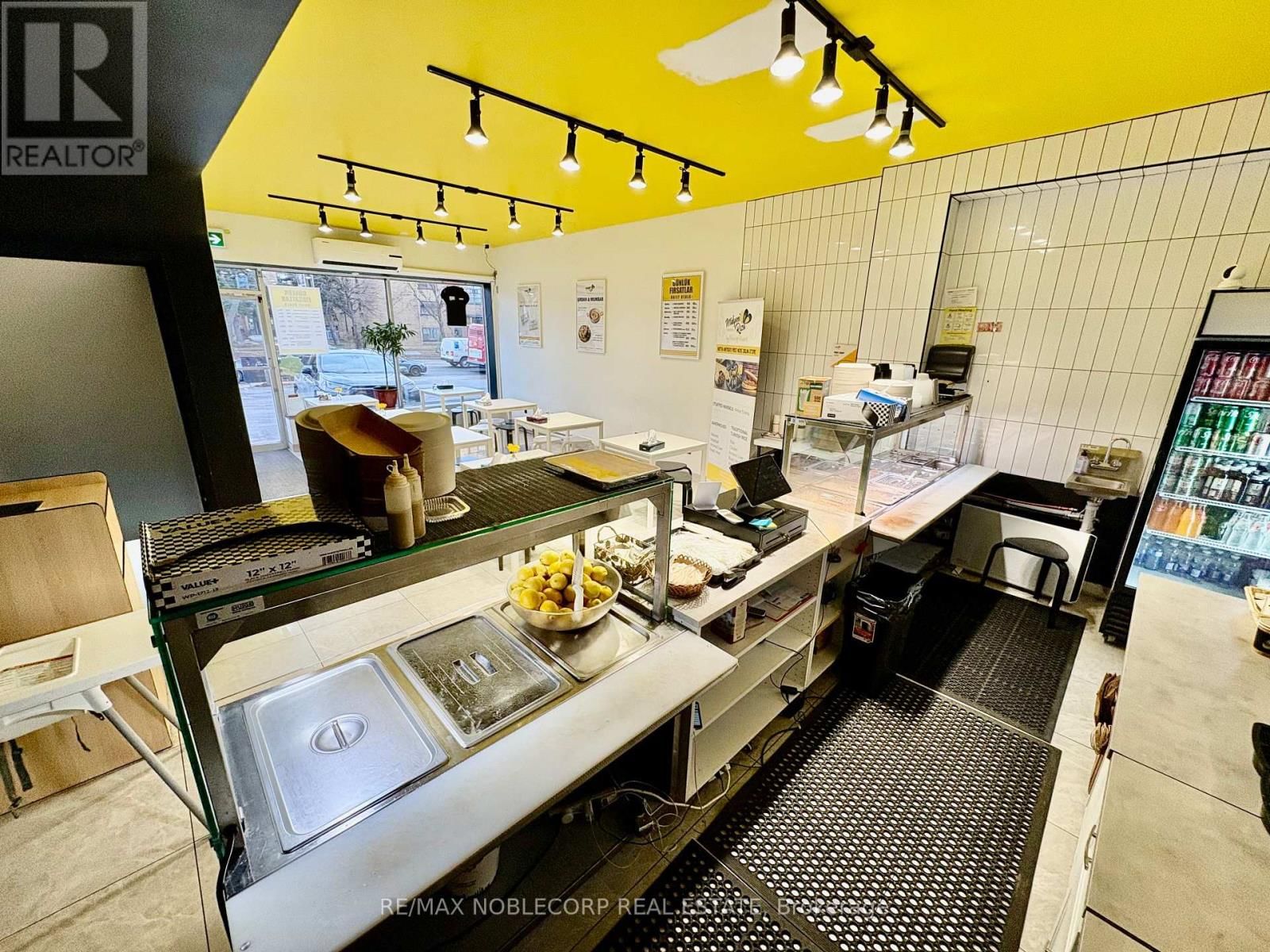 954 WILSON AVENUE Image 8