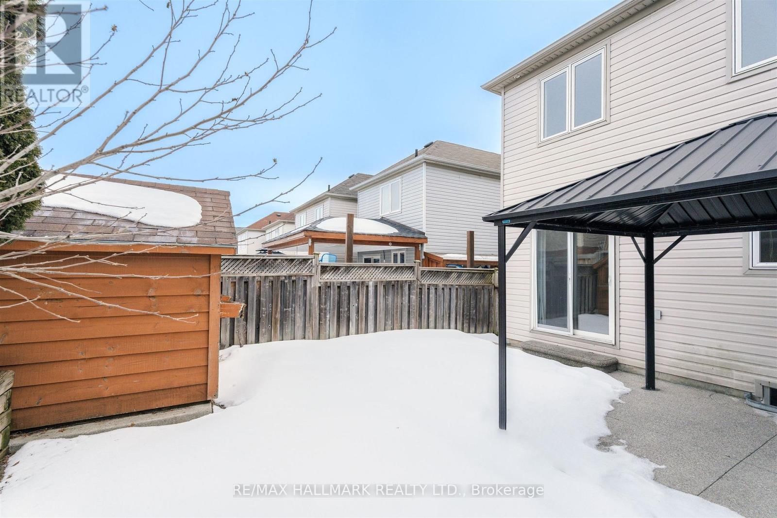 241 FEATHERSTONE ROAD Image 40