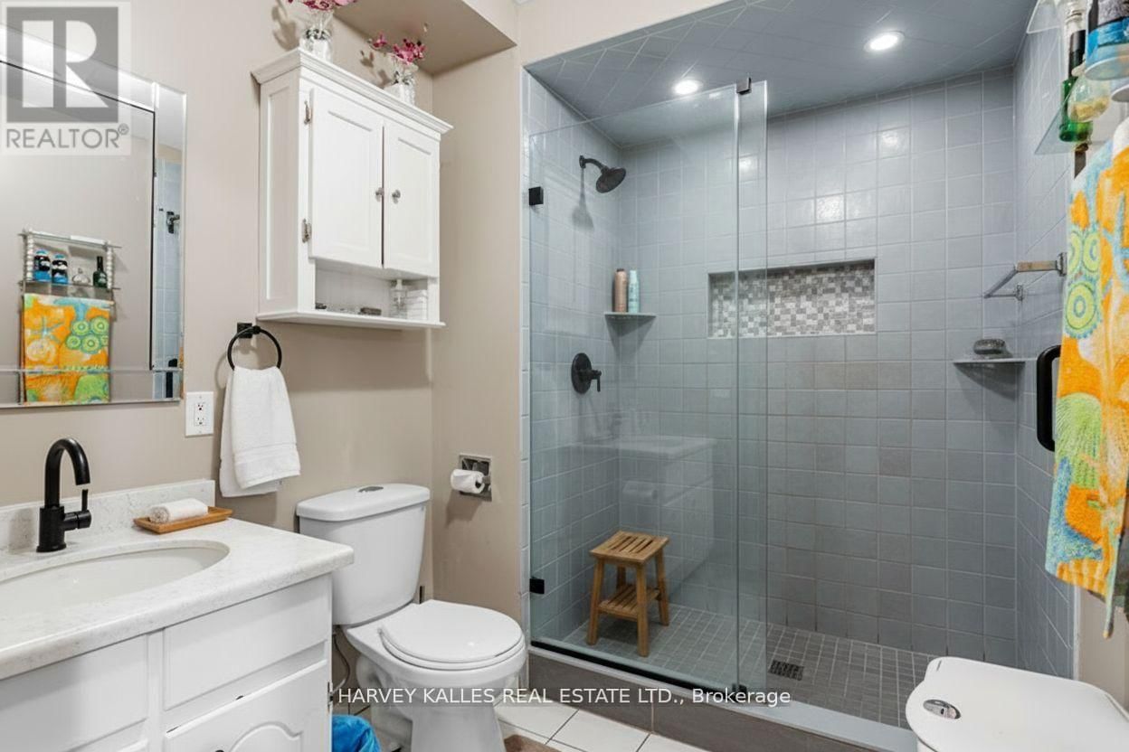 33 TOLTON DRIVE SOUTH Image 15