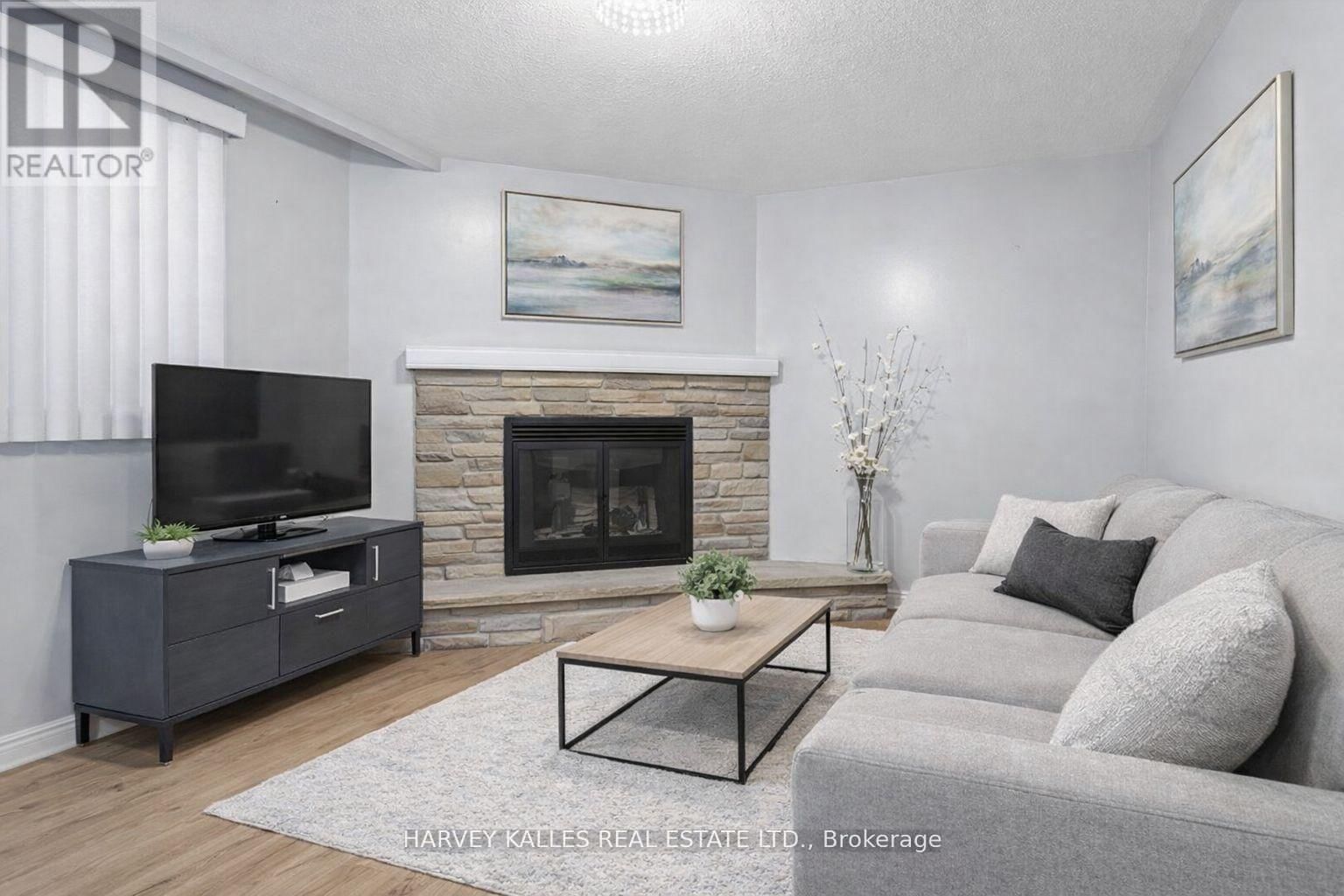 33 TOLTON DRIVE SOUTH Image 16