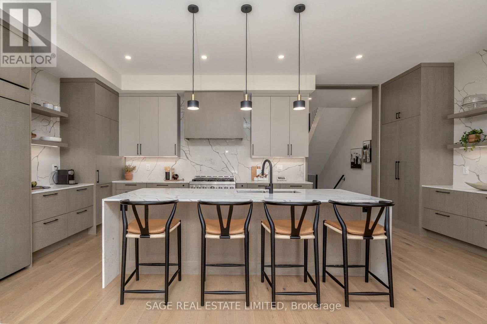 10 BRANT AVENUE Image 11