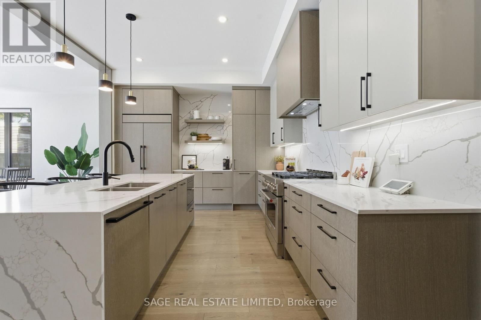 10 BRANT AVENUE Image 2