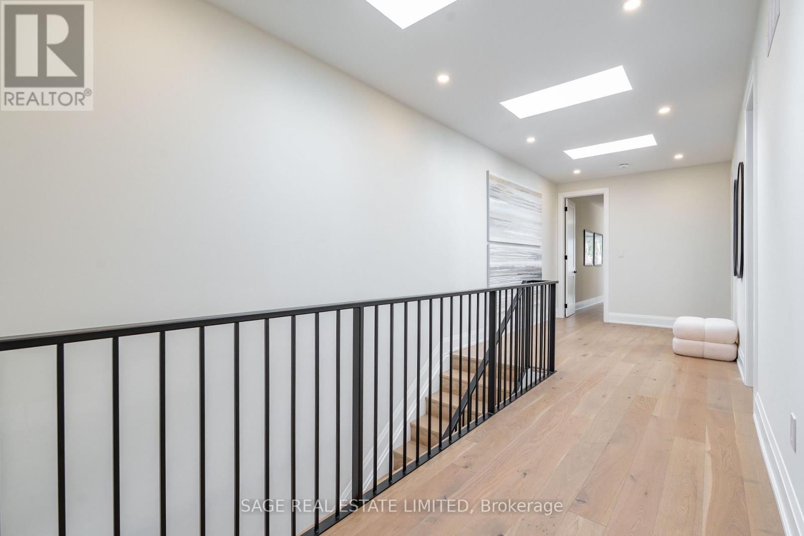 10 BRANT AVENUE Image 34