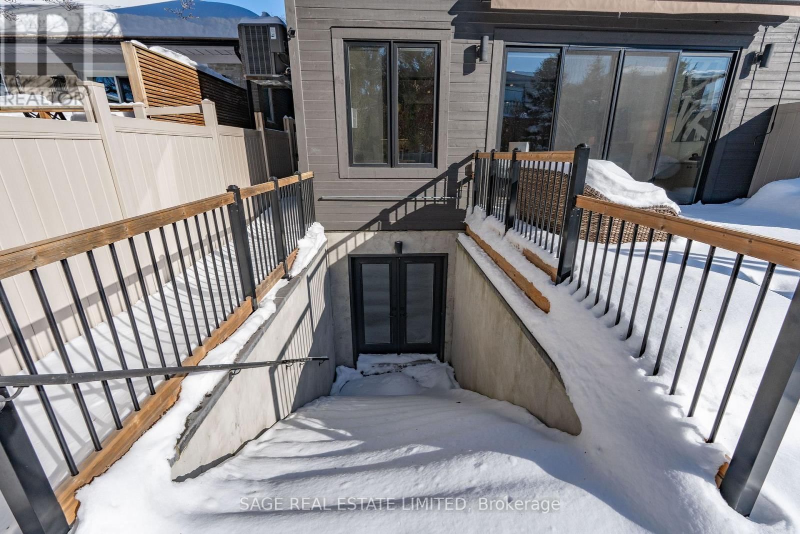 10 BRANT AVENUE Image 46