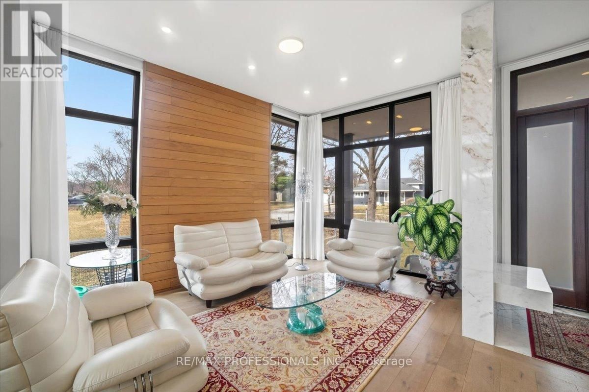 2206 UTLEY ROAD Image 3