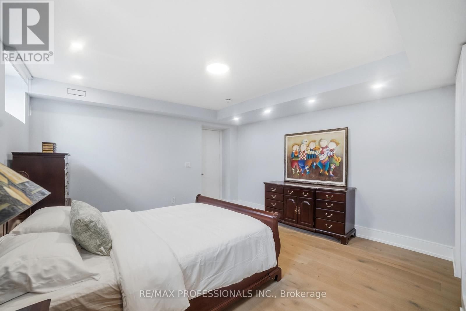 2206 UTLEY ROAD Image 43