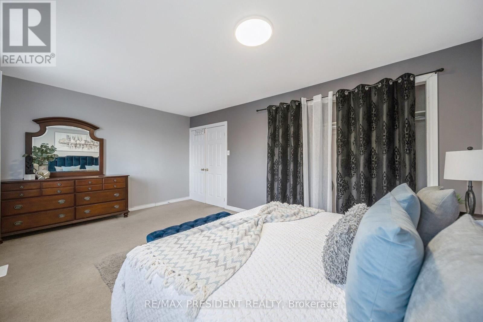 30 PARKWAY AVENUE Image 39