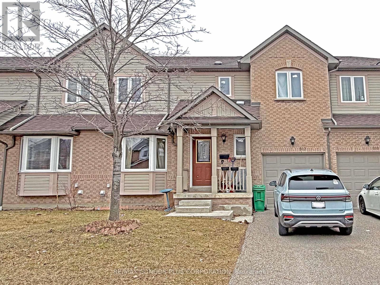 517 RAVENSTONE CRESCENT Image 12