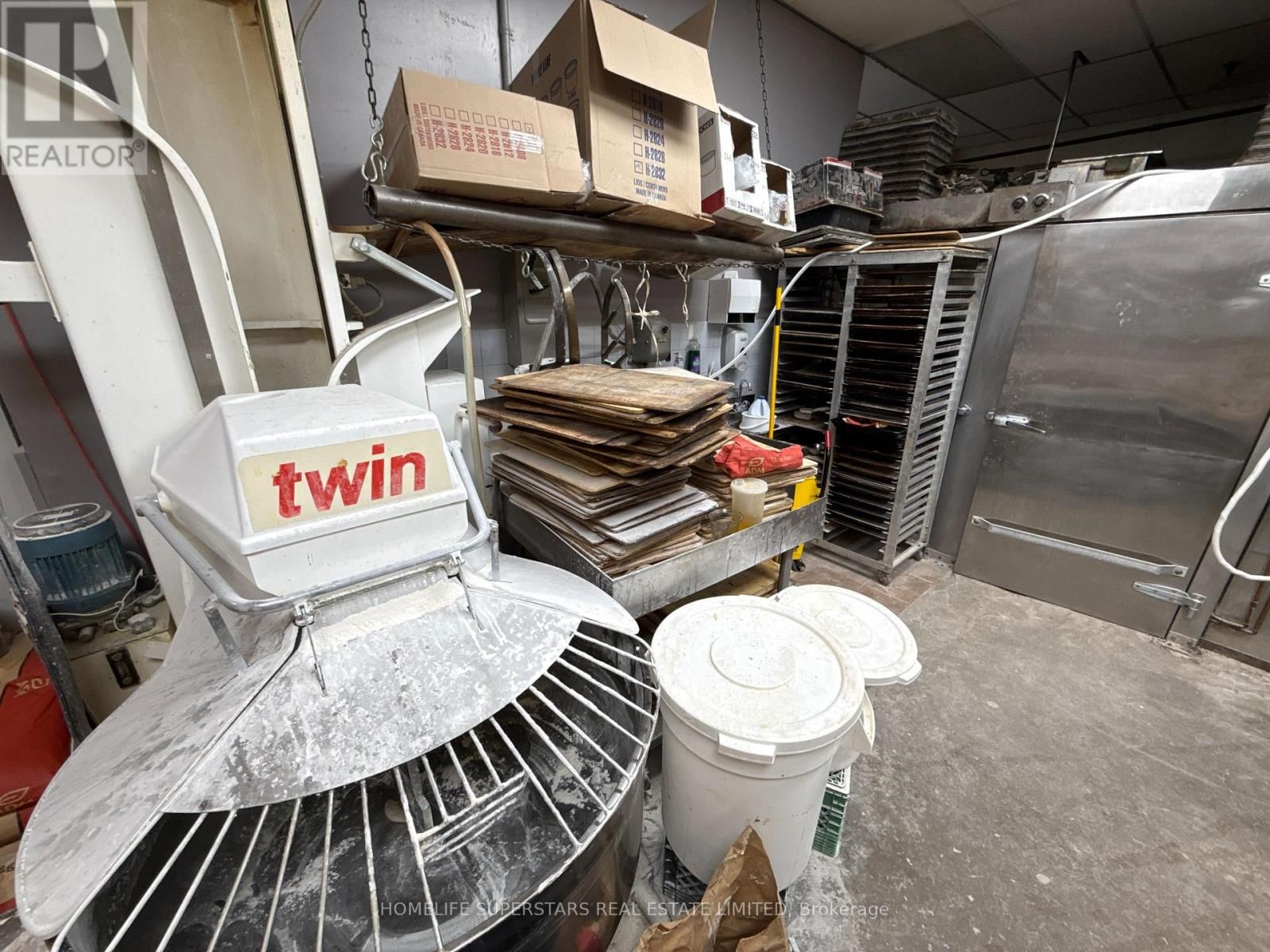 27 RUTH AVENUE Image 10