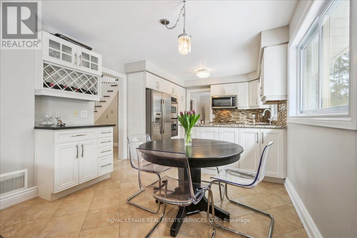 1466 FLAMINIA COURT Image 8